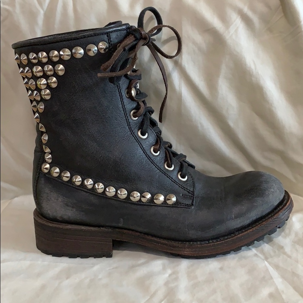 ASH ‘Ralph’ studded combat boot